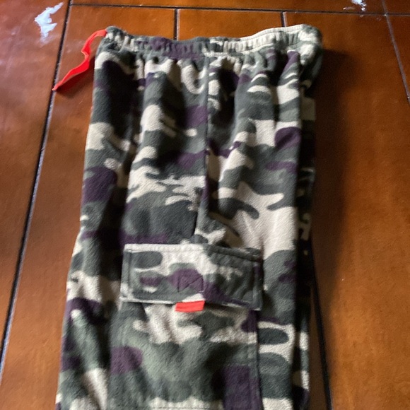 Garanimals 365 kids camo pants Size 8 Approx  31 inches long - Picture 6 of 8